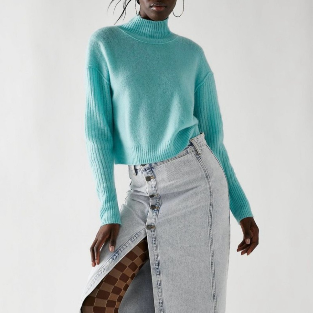 Free People Aubrey Cashmere Crop Turtleneck Sweater in Emerald Green Size Small